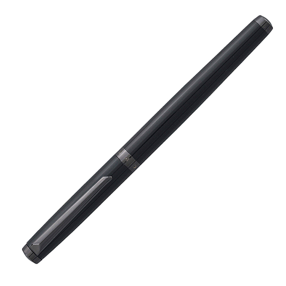 Stylo roller Hechter Paris Avenue Hoche Basic Black Gun, présenté à 45° fermé sur fond blanc (vue 2).